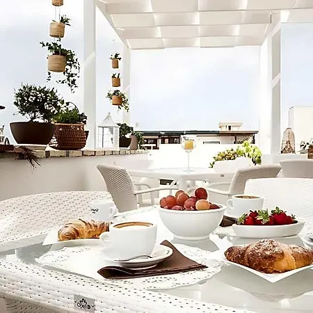 Hotel Faro Bianco