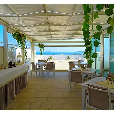 Faro Bianco Hotel 5*