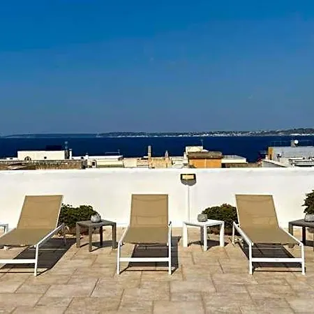 Hotel Faro Bianco